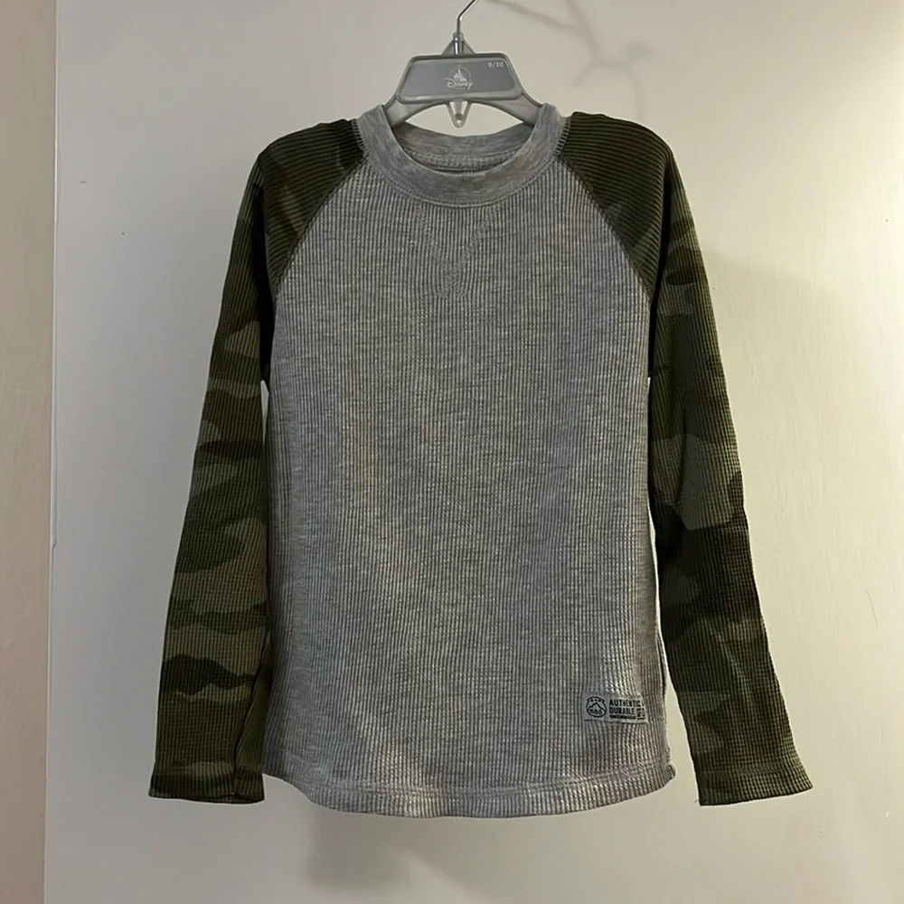 NWOT Gap Long Sleeve Thermal Shirt size S